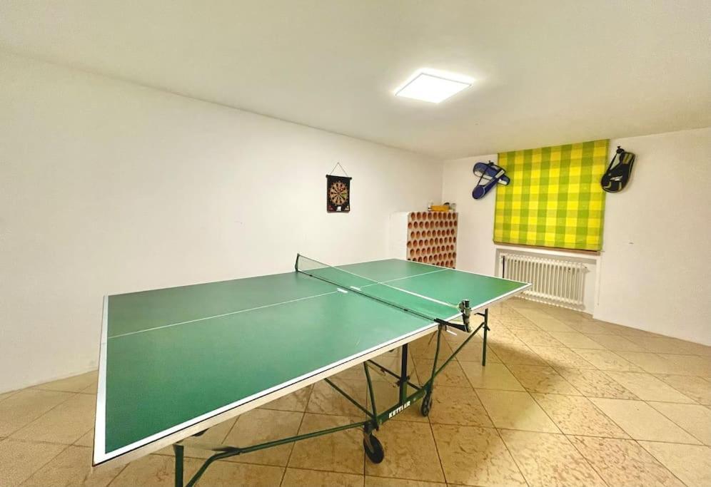 Whole Villa Munich, Alps View, Quiet And Spacious เฟลด์เคอร์เคน-เวสต์ตาฮัม ภายนอก รูปภาพ