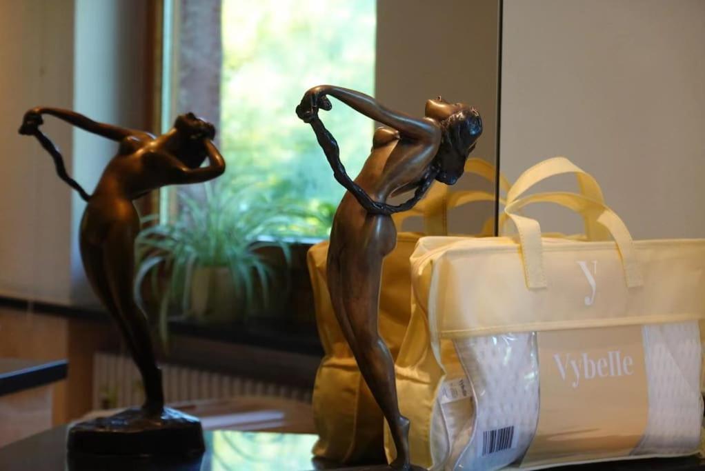 Whole Villa Munich, Alps View, Quiet And Spacious เฟลด์เคอร์เคน-เวสต์ตาฮัม ภายนอก รูปภาพ
